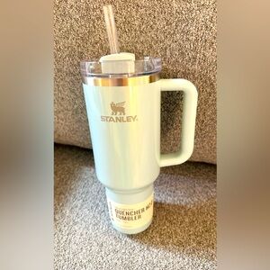 Stanley 40 Oz Blueberry Milk